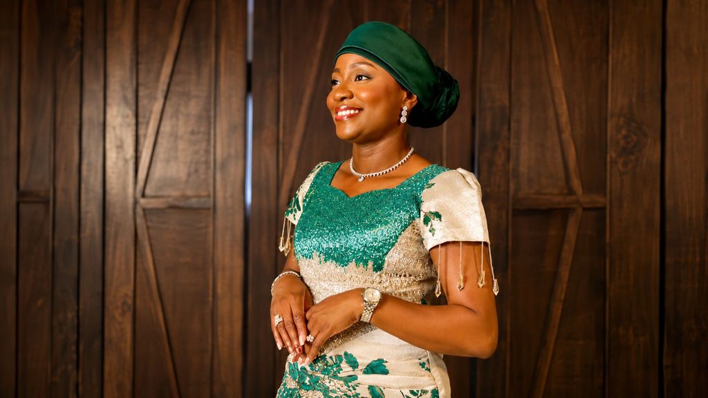Toyin Seth-Ogungbemi